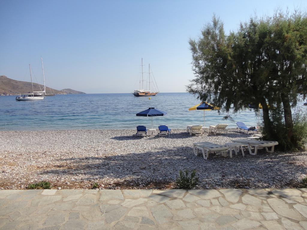 Pavlos Rooms Livadia  외부 사진