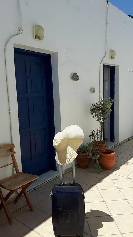 Pavlos Rooms Livadia  외부 사진