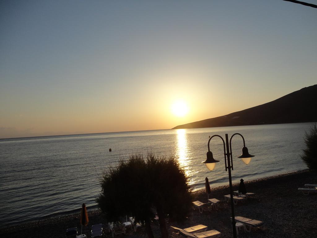 Pavlos Rooms Livadia  외부 사진